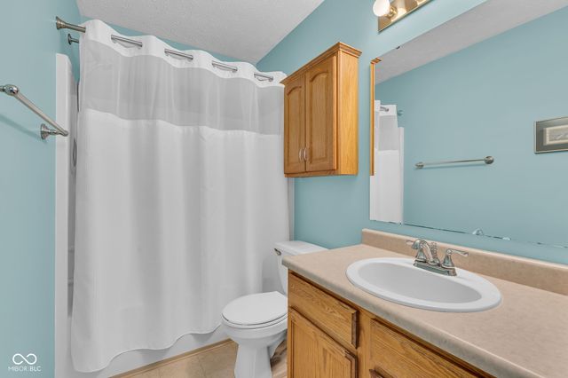 457 Prentiss Way, Avon, IN 46123