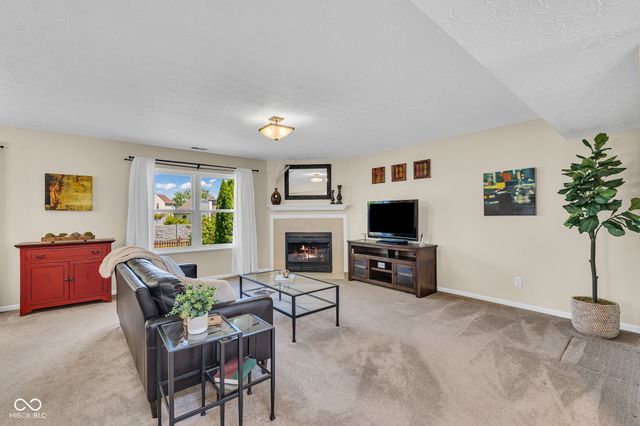 457 Prentiss Way, Avon, IN 46123