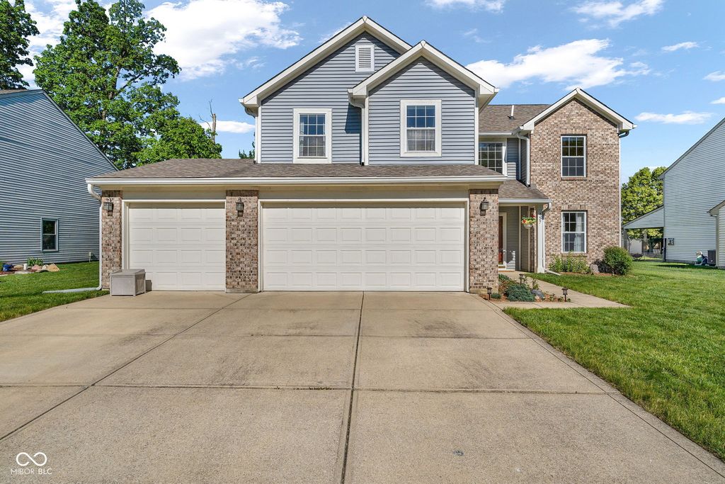 457 Prentiss Way, Avon, IN 46123