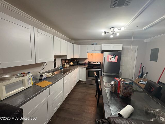 4301 Briggs Street, Moss Point, MS 39563