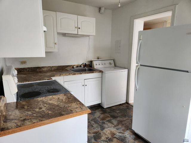 124 E ST ANNE, Rapid City, SD 57701