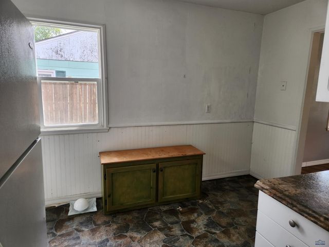 124 E ST ANNE, Rapid City, SD 57701