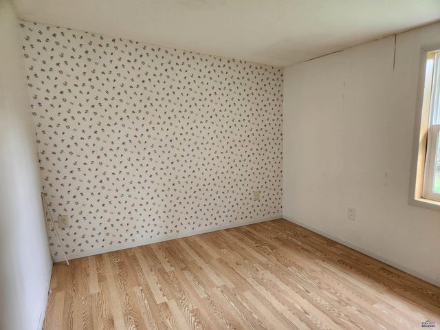 124 E ST ANNE, Rapid City, SD 57701