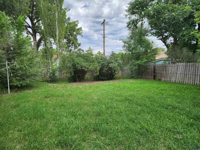 124 E ST ANNE, Rapid City, SD 57701