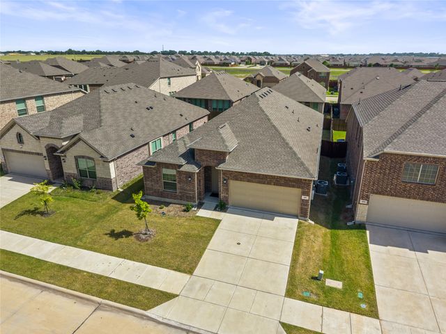 147 Starfall Drive, Princeton, TX 75407