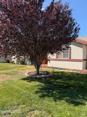 795 Elkhorn Way, Fallon, NV 89406