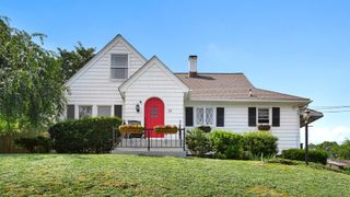 39 Alma Street, Naugatuck, CT 06770