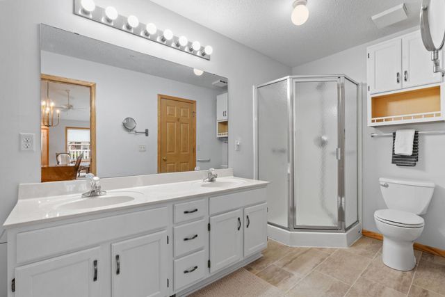 538 Queens Gate, New Brighton, MN 55112