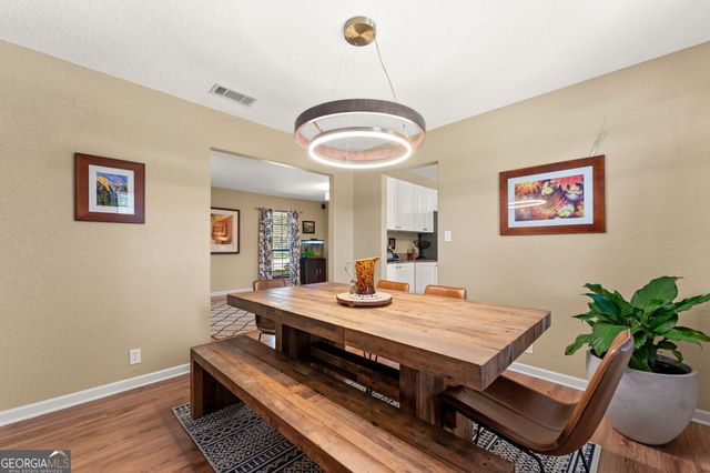 323 St Marys River Bluff Road, St. George, GA 31562