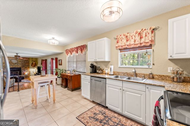 323 St Marys River Bluff Road, St. George, GA 31562