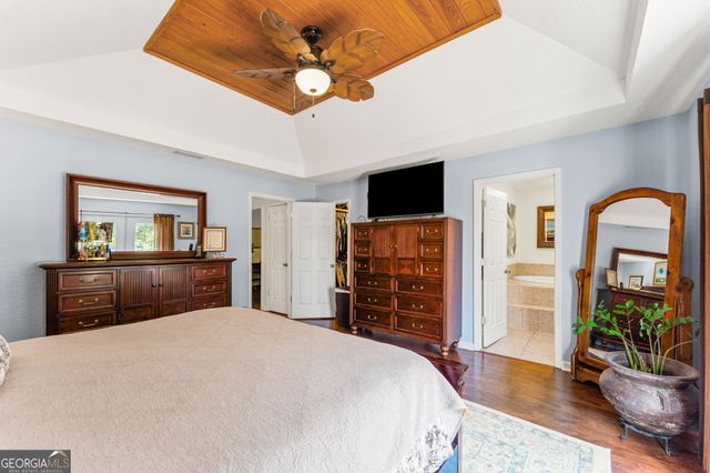 323 St Marys River Bluff Road, St. George, GA 31562