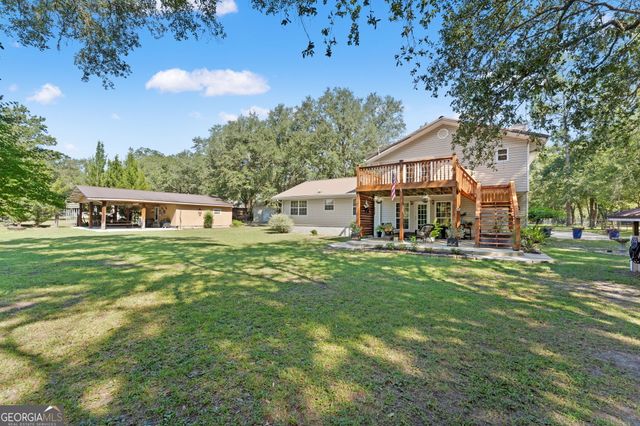 323 St Marys River Bluff Road, St. George, GA 31562