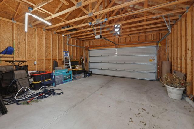 505 North Commodore Way, Summerville, SC 29483