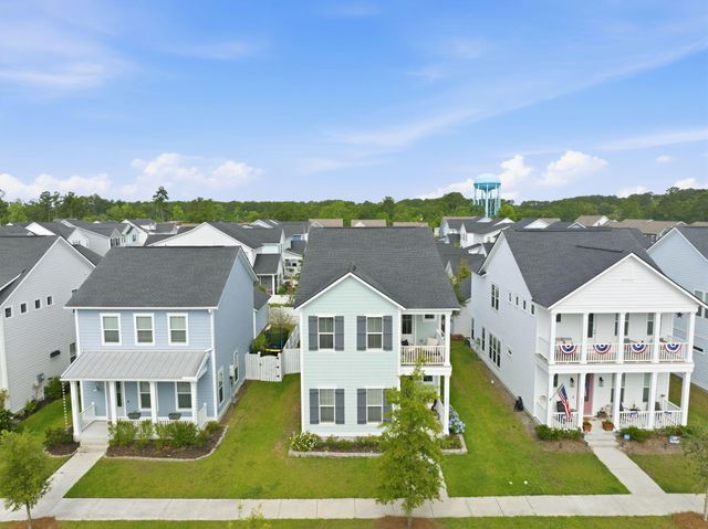 505 North Commodore Way, Summerville, SC 29483