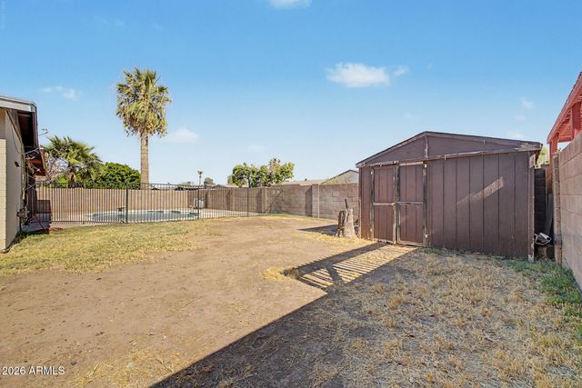 3833 W VOGEL Avenue, Phoenix, AZ 85051