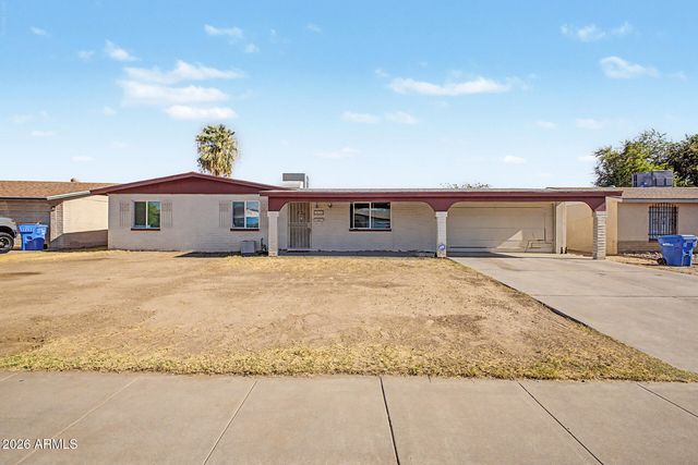 3833 W VOGEL Avenue, Phoenix, AZ 85051