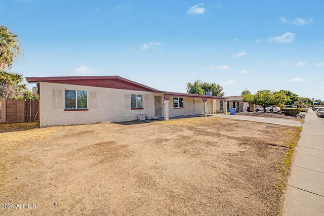 3833 W VOGEL Avenue, Phoenix, AZ 85051