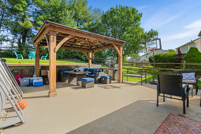 2016 Aristocrat Boulevard, Independence, KY 41051
