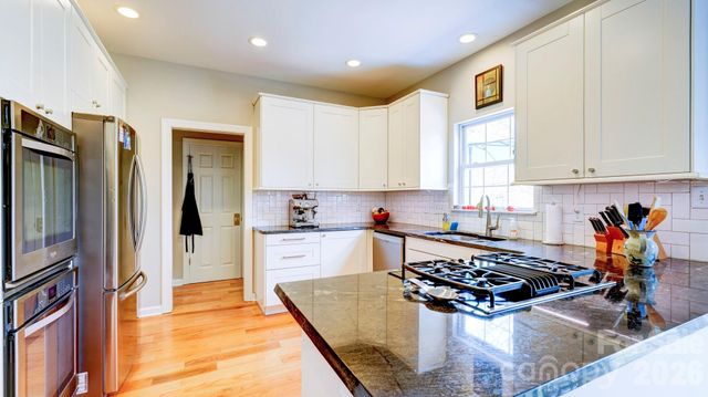 10207 Rougemont Lane, Charlotte, NC 28277