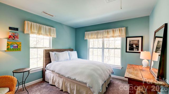 10207 Rougemont Lane, Charlotte, NC 28277