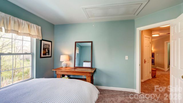 10207 Rougemont Lane, Charlotte, NC 28277