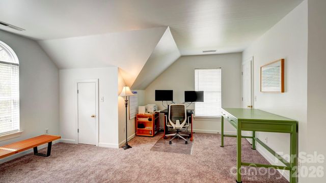 10207 Rougemont Lane, Charlotte, NC 28277