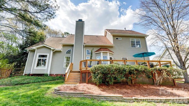 10207 Rougemont Lane, Charlotte, NC 28277