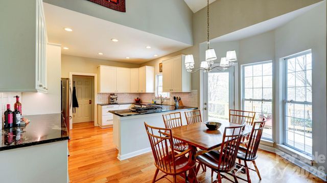 10207 Rougemont Lane, Charlotte, NC 28277