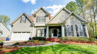 10207 Rougemont Lane, Charlotte, NC 28277