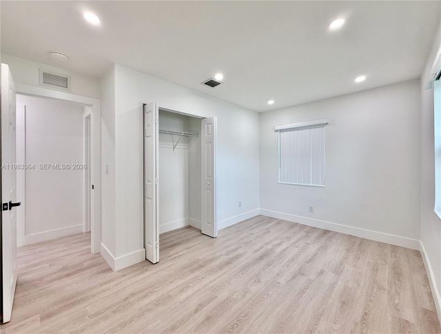 3461 NW 5th St, Lauderhill, FL 33311