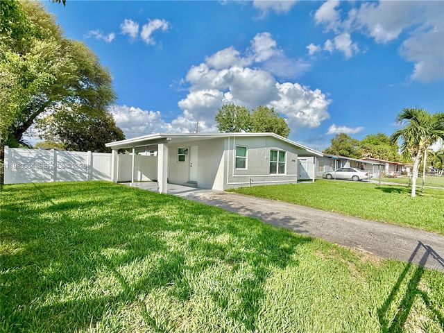 3461 NW 5th St, Lauderhill, FL 33311