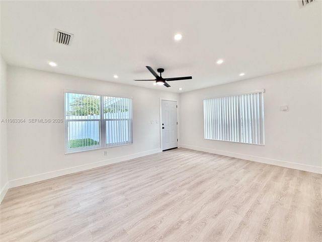 3461 NW 5th St, Lauderhill, FL 33311