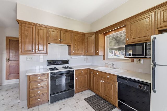 822 Park Ave E, Mansfield, OH 44905