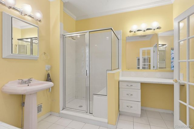 3590 Habitat Trail, Hamburg Township, MI 48169