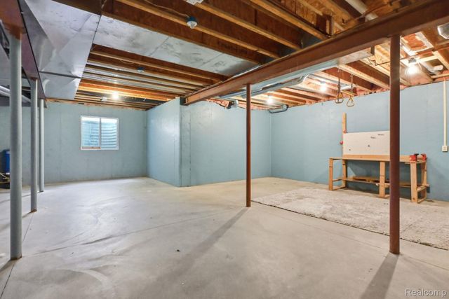 3590 Habitat Trail, Hamburg Township, MI 48169