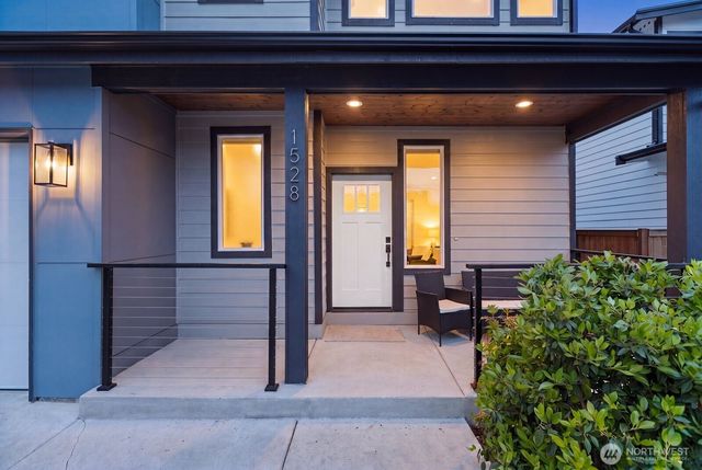 1528 S Walters Road, Tacoma, WA 98465