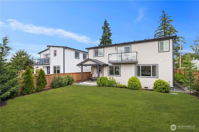 1528 S Walters Road, Tacoma, WA 98465