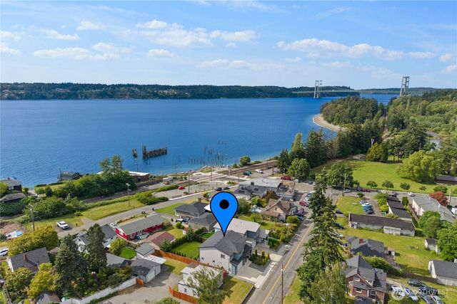 1528 S Walters Road, Tacoma, WA 98465