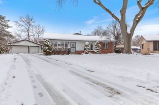 12954 Crescent Court, Crestwood, IL 60418