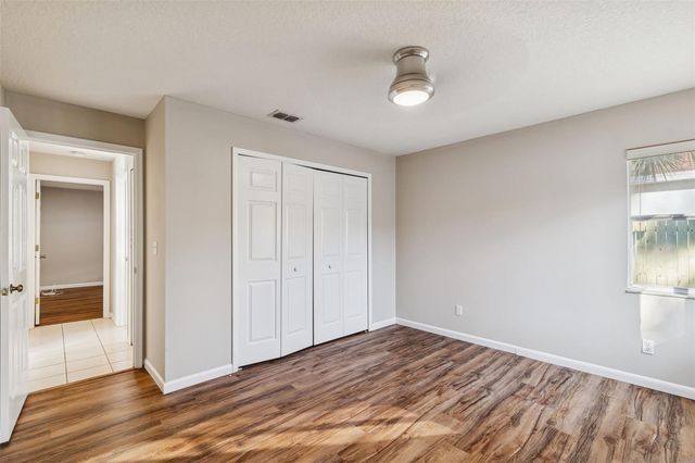 377 WOOD CHUCK AVENUE, Tarpon Springs, FL 34689