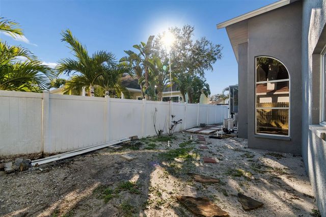 377 WOOD CHUCK AVENUE, Tarpon Springs, FL 34689