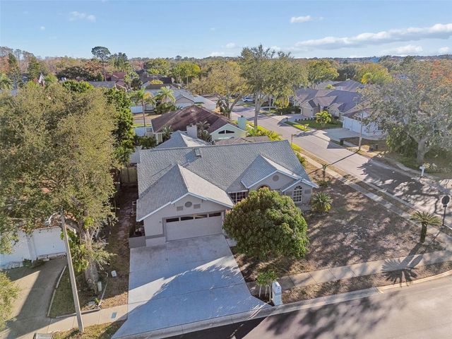 377 WOOD CHUCK AVENUE, Tarpon Springs, FL 34689