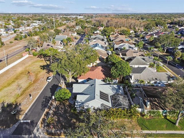 377 WOOD CHUCK AVENUE, Tarpon Springs, FL 34689