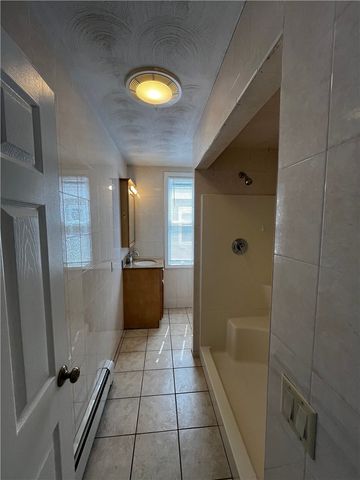 71 Sutton Street, Providence, RI 02903