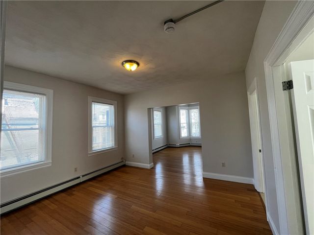 71 Sutton Street, Providence, RI 02903
