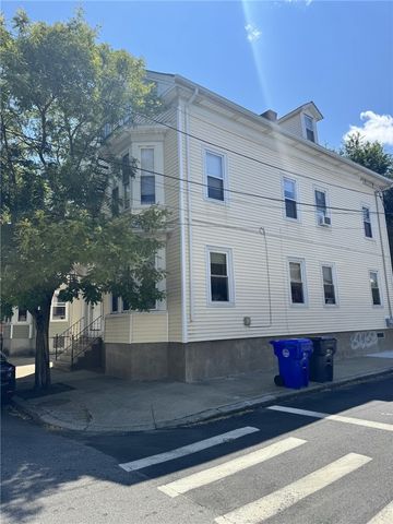 71 Sutton Street, Providence, RI 02903
