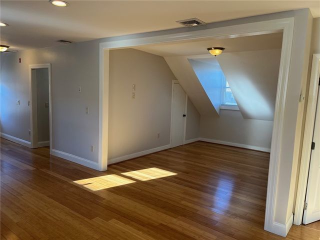 71 Sutton Street, Providence, RI 02903