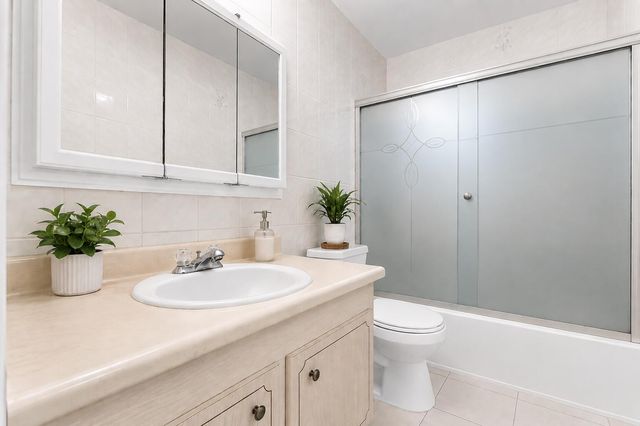 1431 S 14TH Avenue 209, Hollywood, FL 33020