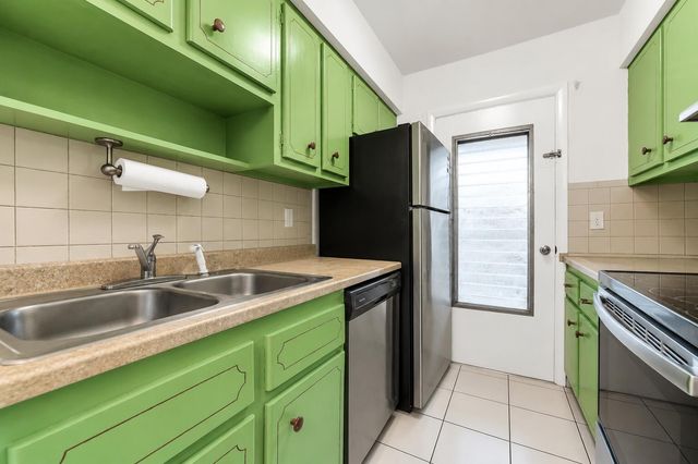 1431 S 14TH Avenue 209, Hollywood, FL 33020