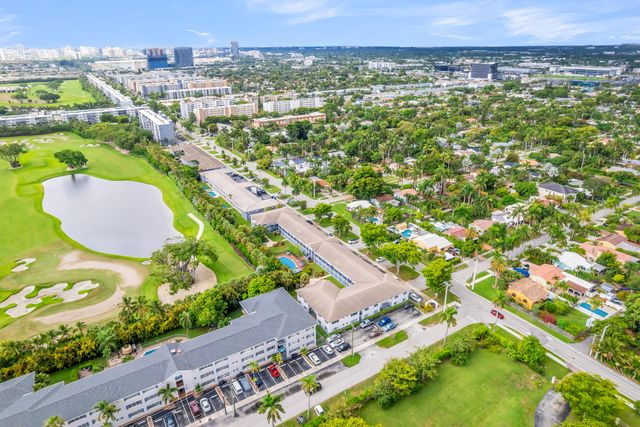 1431 S 14TH Avenue 209, Hollywood, FL 33020